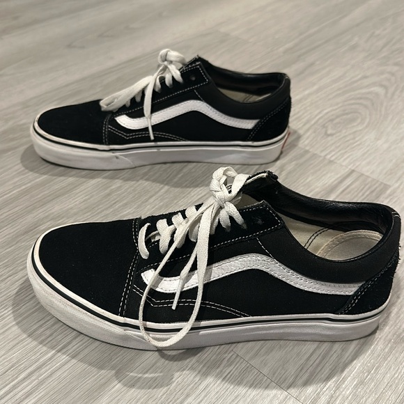 Vans Old Skool Sneaker - Picture 6 of 10